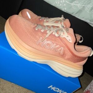 Hoka Bondi 8